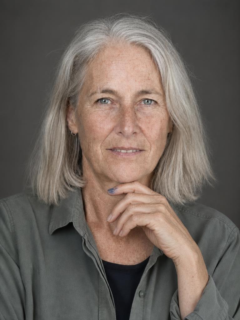 Elinor Vance