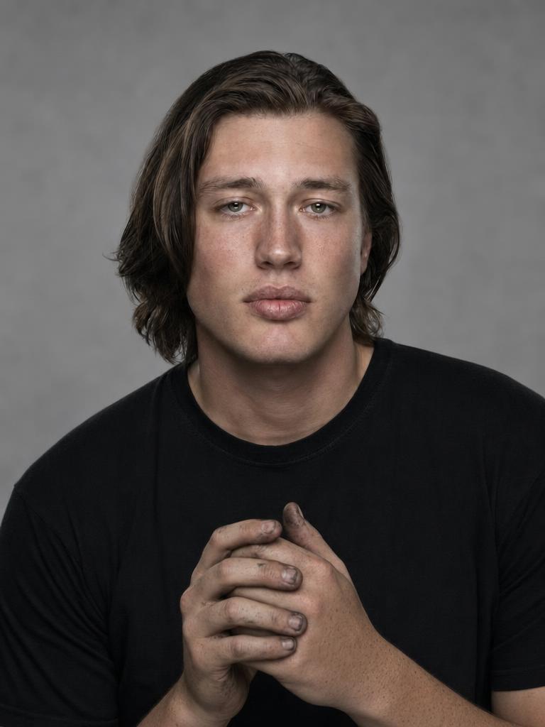 Elias Thorne