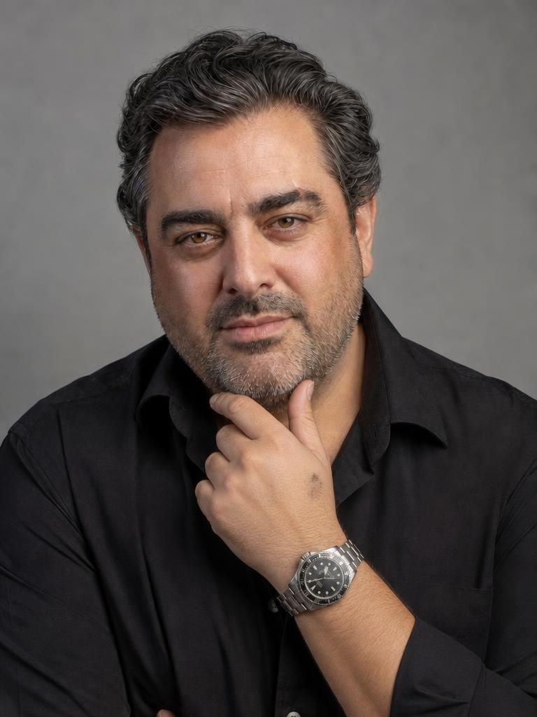 Elias Thorne